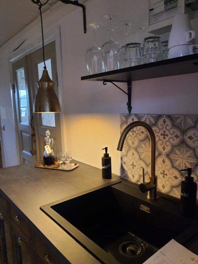 4B Oesterlen Bed & Breakfast Tomelilla Extérieur photo